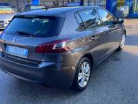 Peugeot 308 Unico proprietario usata Giugliano in Campania