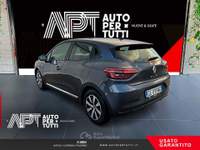 Renault Clio Clio 1.6 hybrid Zen E-Tech 140cv auto my21 Argento usata Carrara