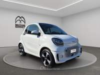 Smart ForTwo 22kW EQ Passion Bianco usata Roma