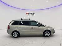 Opel Zafira Zafira 1.8 16V VVT Cosmo Beige usata Torino