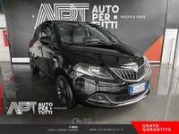 Lancia Ypsilon Ypsilon 1.0 firefly hybrid Silver s&s 70cv Nero usata Marano di Napoli