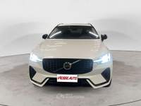 Volvo XC60 197cv Bianco usata Milano