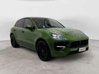 Porsche Macan Macan I 2019 2.9 GTS 380cv pdk Verde usata Milano