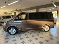 Volkswagen Multivan Volkswagen Multivan 2.0 BiTDI Automatico 180CV Pacchetto Notte Marrone usata Calolziocorte