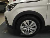 Peugeot 5008 1.5 bluehdi Business s&amp;s 130cv 7p.ti eat8 my21 Bianco usata Brescia