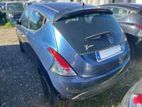 Lancia Ypsilon  - ypsilon 1.0 firefly hybrid silver s&s 70cv 5p.ti Blu/Azzurro usata Roma
