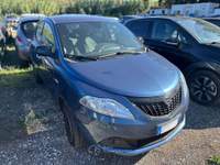 Lancia Ypsilon  - ypsilon 1.0 firefly hybrid silver s&s 70cv 5p.ti Blu/Azzurro usata Roma