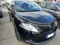 Lancia Ypsilon  - ypsilon 1.0 firefly hybrid silver s&s 70cv Nero usata Roma