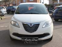 Lancia Ypsilon 5 porte Gold SENSORI APP. TAGLIANDATA Bianco usata Villongo