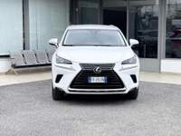 Lexus NX 300h 300 2.5 Hybrid 155CV 4WD E6 - 2018 Bianco usata Roma Lexus NX 300h 300 2.5 Hybrid 155CV 4WD E6 - 2018 Bianco usata Roma
