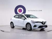 Renault Clio FULL HYBRID E-TECH 140 CV 5 PORTE ZEN FARI LED Bianco usata Brescia