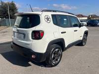 Jeep Renegade 2.0 mjt Sport 4wd 120cv Bianco usata Agliana
