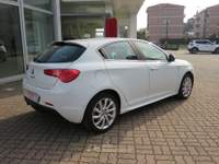 Alfa Romeo Giulietta 1.4 t. m.air Progression 170cv Bianco usata Seregno
