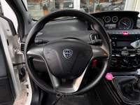 Lancia Ypsilon Metano di fabbrica, Passaggio escluso Bianco usata Roseto degli Abruzzi