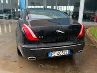 Jaguar XJ V6 Premium Luxury Nero usata Gela Jaguar XJ V6 Premium Luxury Nero usata Gela