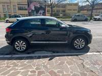 Volkswagen T-Roc 1,0 TSI 110 CV STYLE 5P usata Giulianova