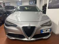 Alfa Romeo Giulia 2.2 t Super 150cv auto Argento usata Torino Alfa Romeo Giulia 2.2 t Super 150cv auto Argento usata Torino