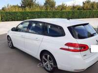 Peugeot 308 Peugeot 308 BlueHDi 130 S&S SW Allure PROMO FINANZIAMENTO Bianco usata SAN MARTINO VALLE CAUDINA