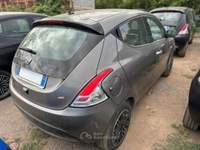 Lancia Ypsilon  - ypsilon 1.0 firefly hybrid gold s&s 70cv 5p.ti Grigio usata Roma