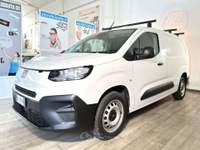 Fiat Doblò 1.5 BlueHdi 100CV Lungo Van 3 Posti Bianco usata Roma