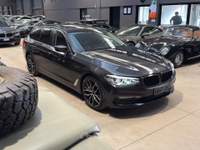 BMW Serie 5 520d d Touring Luxury Grigio usata Bologna