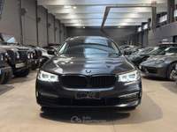 BMW Serie 5 520d d Touring Luxury Grigio usata Bologna