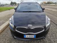 Kia Carens 136 CV Auto Class 2015 Nero usata Barletta