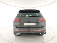 Volkswagen Tiguan 2.0 TDI 150 CV SCR DSG R-Line Grigio usata Capua