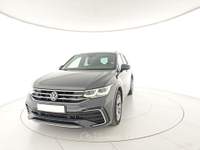 Volkswagen Tiguan 2.0 TDI 150 CV SCR DSG R-Line Grigio usata Capua