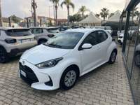 Toyota Yaris vettura iva esposta km 21000 Bianco usata San Gregorio di Catania Toyota Yaris vettura iva esposta km 21000 Bianco usata San Gregorio di Catania