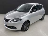 Lancia Ypsilon 1.0 Firefly Hybrid Gold S&S 70cv Argento usata Bianzone