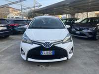 Toyota Yaris Yaris 1.5 Hybrid 73 cv Bianco usata Sassano