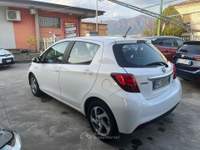 Toyota Yaris Yaris 1.5 Hybrid 73 cv Bianco usata Sassano