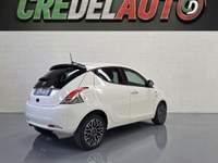 Lancia Ypsilon Lancia Ypsilon 1.0 Hybrid Alberta Ferretti Bianco usata Caino