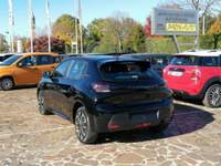 Peugeot 208 Hybrid 110 CV e-DCS6 Style Bianco usata VEDELAGO