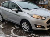 Ford Fiesta DISTRIBUZIONE E TAGLIANDO FATTO Grigio usata Maddaloni
