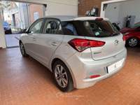 Hyundai i20 5p 1.2 Style 84cv Uniprop+tagliandi Uff. Argento usata Ferrara