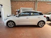 Hyundai i20 5p 1.2 Style 84cv Uniprop+tagliandi Uff. Argento usata Ferrara