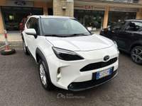 Toyota Yaris Cross 1.5h Business Sport Eco fwd 116cv e-cvt Bianco usata Castelnovo ne' Monti