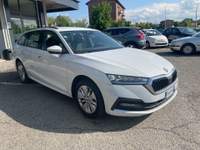 Skoda Octavia EVO SCR 150 CV DSG Wagon Executive Bianco usata Casalgrande