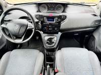 Lancia Ypsilon Y ECOCHIC 1.0 FireFly Hybrid SILVER TOTAL L usata Tuglie