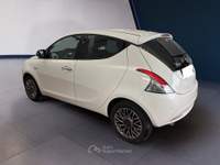 Lancia Ypsilon III 2021 1.0 firefly hybrid Gold s&s 70cv 5p.ti Grigio usata Torino