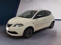 Lancia Ypsilon III 2021 1.0 firefly hybrid Gold s&s 70cv 5p.ti Grigio usata Torino
