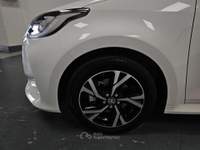 Toyota Yaris 1.5h Trend Bianco usata Brescia