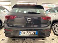 Volkswagen Golf VIII 1.0 etsi evo Life 110cv dsg Grigio usata Torino