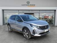 Peugeot 3008 1.5 bluehdi Allure Pack (N1) 130cv AUTOM e CarPlay usata Latina