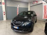 Lancia Ypsilon Hybrid UnYca 69CV Ok Neopatentati Nero usata Prato Lancia Ypsilon Hybrid UnYca 69CV Ok Neopatentati Nero usata Prato