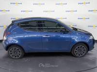 Lancia Ypsilon III 2011 1.0 firefly hybrid Gold s&s 70cv Blu/Azzurro usata Roma Lancia Ypsilon III 2011 1.0 firefly hybrid Gold s&s 70cv Blu/Azzurro usata Roma