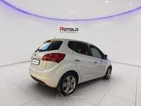 Kia Venga Venga 1.6 CVVT TX Bianco usata Torino Kia Venga Venga 1.6 CVVT TX Bianco usata Torino