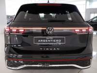 Volkswagen Tiguan 2.0 tdi R-Line Plus 150cv dsg Nero usata Ceglie Messapica